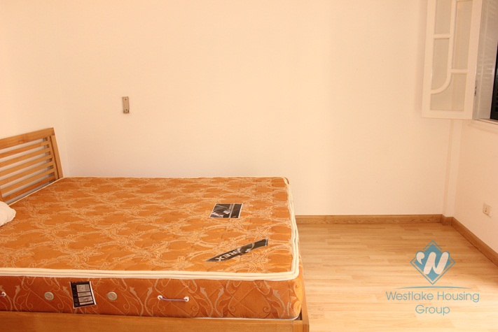 Brandnew house availble for rent in Nghi Tam village, Tay Ho, Hanoi